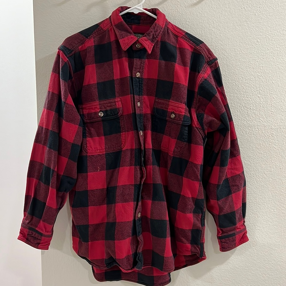 Red / black flannel button down shirt
